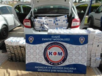 Elazığ’da 25 Ton Kaçak Şeker İle 6 Bin 500 Paket Sigara Ele Geçirildi