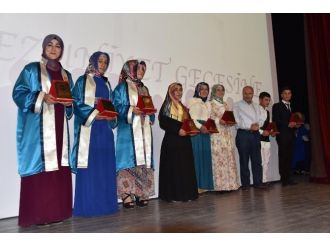 Sadullah Gencer Anadolu Lisesi’nde Mezuniyet Töreni