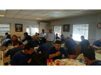Zafer Teber İşçilerle Yemek Yedi