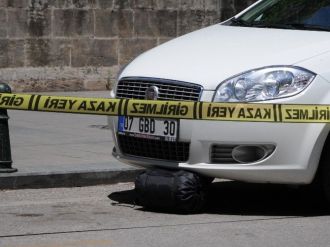 Antalya’da Şüpheli Paketten Uyku Tulumu Çıktı