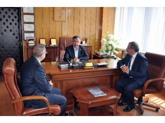 Bakan Yılmaz, Osmanlıca Kursu Sertifika Törenine Katıldı