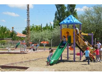 Ereğli Orhaniye Mahallesine Yapılan Parkta Sona Gelindi