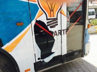 Ak Parti Adaylarına Saldırı
