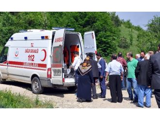 Cenaze Dönüşü Kaza: 1 Ölü, 11 Yaralı