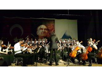Güzel Sanatlar Lisesi Yıl Sonu Konseri Verdi