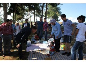 Toroslar Gençlik Merkezi, Piknikçilerin Yeni Adresi Oldu