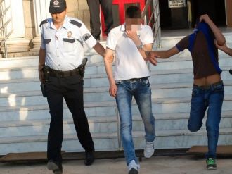 İlk Suçlarında Yakalandılar