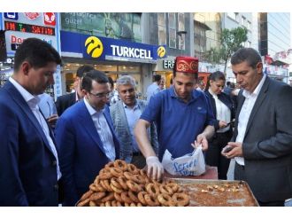 İbrahim Turhan: ’’Seçimlerde Ak Parti’nin Rakibi Yine Ak Parti’dir’’