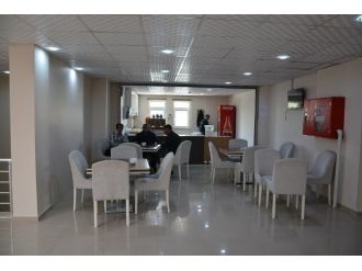 Patnos’ta Yakılan Belediye Binası Hizmete Açıldı