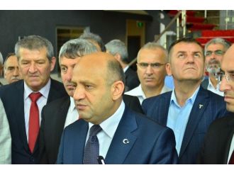 Bakan Işık, Yerli Otomobil Çalışmaları İçin Müjdeyi Verdi: