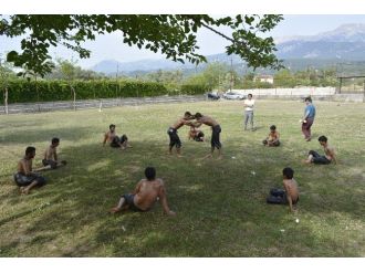 Seydikemer Halk Eğitim Başpehlivan Yetiştiriyor