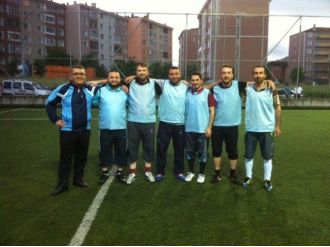 Kartepe’de Kurumlar Arası Futbol Turnuvası Start Aldı