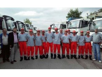 Temizlik İşlerinde Yaz Kıyafetleri Dağıtıldı