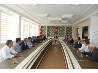 Samsatlı Muhtarlardan Vali Demirtaş’a Hizmet Teşekkürü