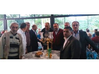 Chp Milletvekili Adayı Tarhan Stklarla Bir Araya Geldi