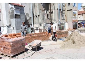 Sarıkaya’da Taksi Durakları Yenileniyor