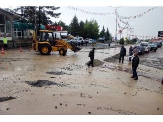 Erciyes Kayak Merkezi’nin Yolu Ulaşıma Kapandı
