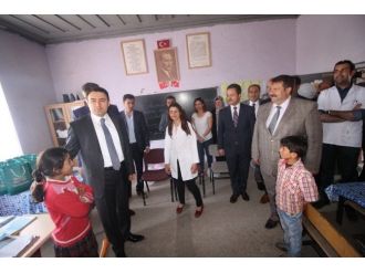 Ağrı’da “Temiz Bırakıyoruz Geleceğe” Projesi