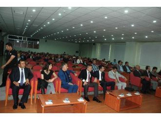 Minik Arda İlk Kitabını Çıkarttı