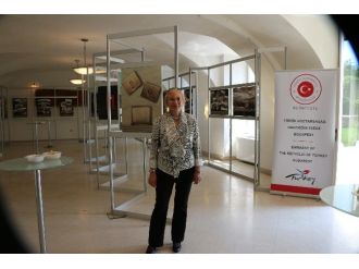 Macar Bilimler Akademisi’nde, Çanakkale Konferansı Ve Fotoğraf Sergisi Düzenlendi