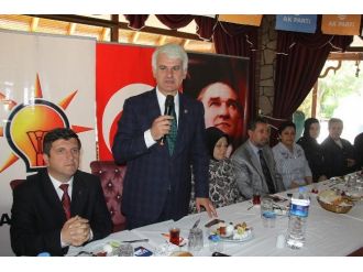 Ak Parti’den 25 Adet Akülü Araba