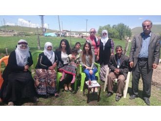 Kaymakam Eşi Atasoy’dan Vefat Eden Öğrencisinin Ailesini Ziyaret