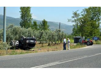 Bursa’da Traktörle Çarpışan Cip Taklalar Attı: 2 Yaralı