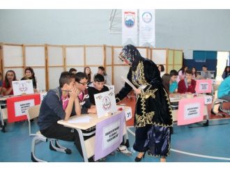 Tosya’da 5 Gün Sürecek Bilgi Şenliği Başladı