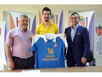 İnegöl Belediyespor’da Üç İmza