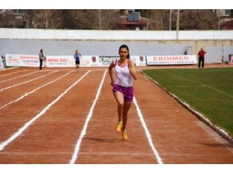 Atletizmciler Derece İle Döndü