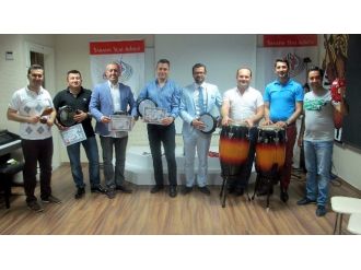 Genç İş Adamları Ritimle Buluştu
