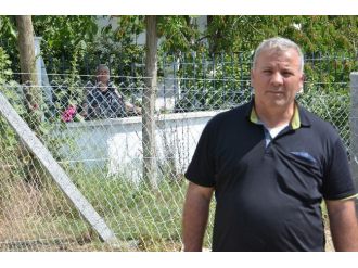28 Yıllık Evlerinde Hapis Hayatı Yaşamaya Başladılar