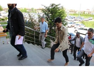 Askeri Lise Sınavları’nda Usulsüzlük İddiasında Ankara’da Gözaltına Alınan Zanlı, Kayseri’ye Getirildi