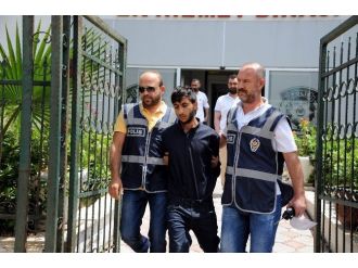Suriyeli Cinayet Zanlısı Adliyeye Sevk Edildi