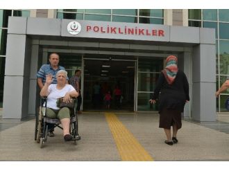 Başkan Böcek,”konyaaltı’nda Yüzler Gülüyor”