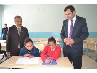 Engelleri Aşan, Örnek Okul