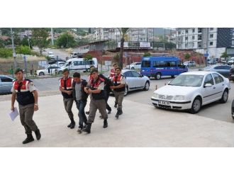 Antalya’da Motosikletli Kapkaççılar Kıskıvrak Yakalandı