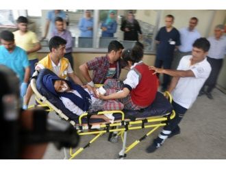 Öğrenci Servisi Devrildi, 2’si Ağır 16 Yaralı