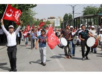 Miting Sonrası Davullu Zurnalı Yürüyüş