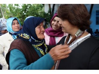Ak Parti Afyonkarahisar Milletvekili Adayı Remziye Sıvacı: