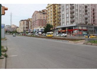 Mahkeme Kararı İle Açılan Kavşağın Yeniden Kapatılmasına Tepki