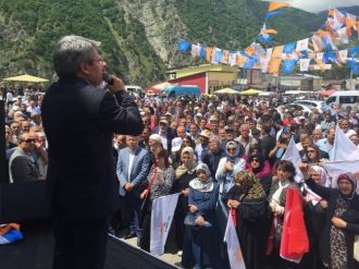 Ak Parti Gümüşhane Milletvekili Üstün, Kürtün İlçesindeki Mitinge Katıldı