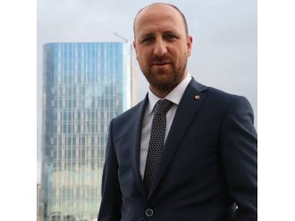 Akbaş “Esnaf Kiraların Yüksek Olması Nedeniyle Şehri Terk Ediyor”