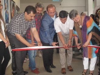 Sdal Öğrencilerinden Yıl Sonu Sergisi