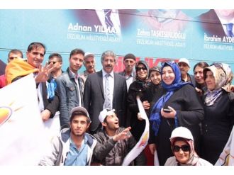 Fırat: Ak Parti’yi Sindiremiyorlar