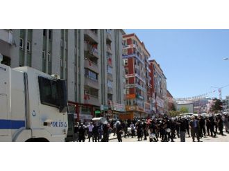 Erzurum’da Demirtaş’ın Mitingi Öncesi Olaylar Çıktı