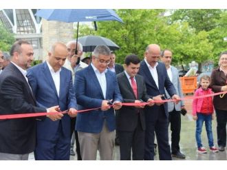 Akçakoca’da Yıl Sonu Sergisi Açıldı