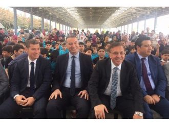 Çetin, İmam Hatip Kermesinin Açılışını Yaptı