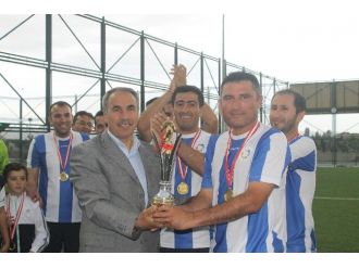 Kurumlar Arası Futbol Turnuvası Şampiyonu Çelikspor Oldu