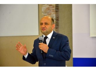 Bakan Işık, Muhtarlar İle Bir Araya Geldi